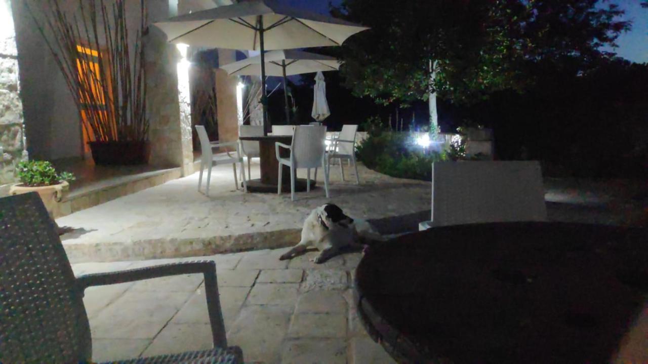 Bed and Breakfast Le Corti Del Casale Alberobello Exterior foto